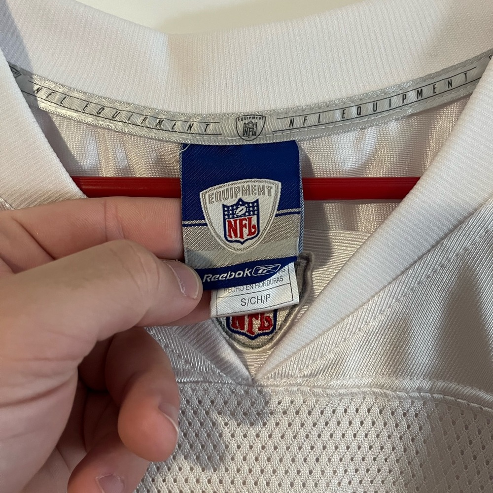 Reebok NFL White New York Giants Jersey- Tiki Barber #21 - Picture 6 of 7